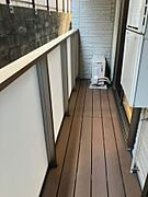 【テラス】テラスがありますので、お洗濯の際に便利です