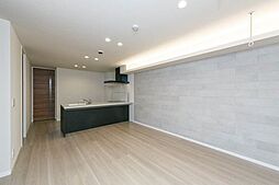 レジデンス三条宮前 0102