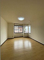 パレスエヴァ八乙女 202