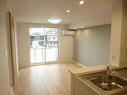 シャーメゾンＫＫ 101 1階1LDKのリビング/ダイニング