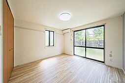 サンクレスト八幡 105 1階1Kのリビング/ダイニング