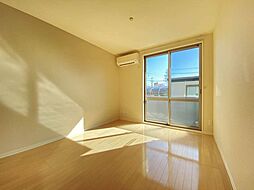 ボナール　ハウジング 103 1階1LDKのリビング/ダイニング