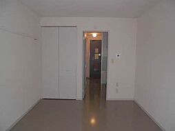 ルミエールコートV 202 2階1Kのリビング/ダイニング