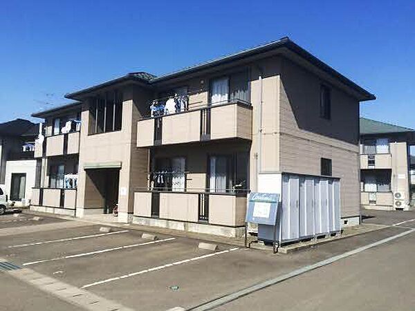 apartment 福島県伊達市保原町字西町185-1
地図を見る