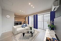 Ａｍｂｅｒ　Ｃｏｕｒｔ 302 3階2LDKのリビング/ダイニング