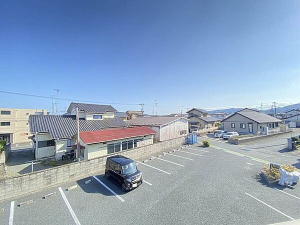 apartment 福島県南相馬市原町区国見町３丁目110-1
地図を見る