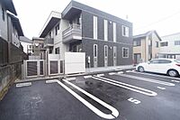 山形県山形市緑町2丁目8-19：物件画像／シャーメゾンショップ　千歳不動産株式会社