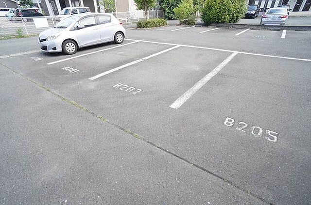 4 / 5