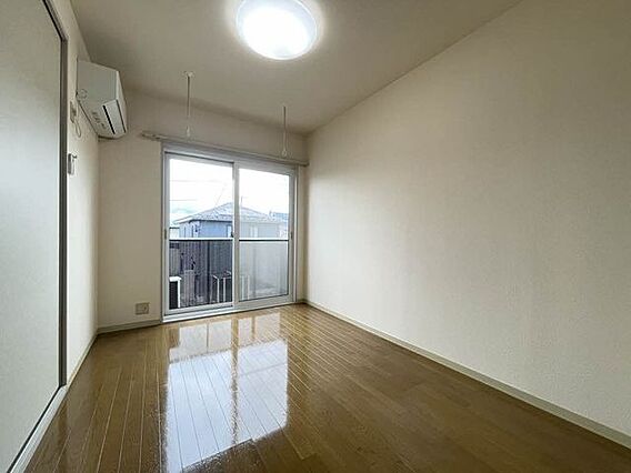 スターヒルズ_内装_0