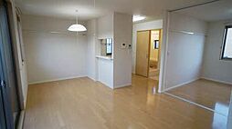 シャーメゾンファインＹ B201 2階2LDKのリビング/ダイニング