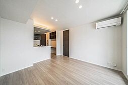 Ｃａｍｅｌｏｔ　Ｅａｓｔ 301 3階1LDKのリビング/ダイニング