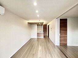 ローズクレール 0103 1階1LDKの室内