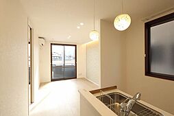 ユーロミニアム A101 1階1LDKのリビング/ダイニング