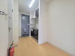 ラフィーネＳＴ B202 2階1Kの室内