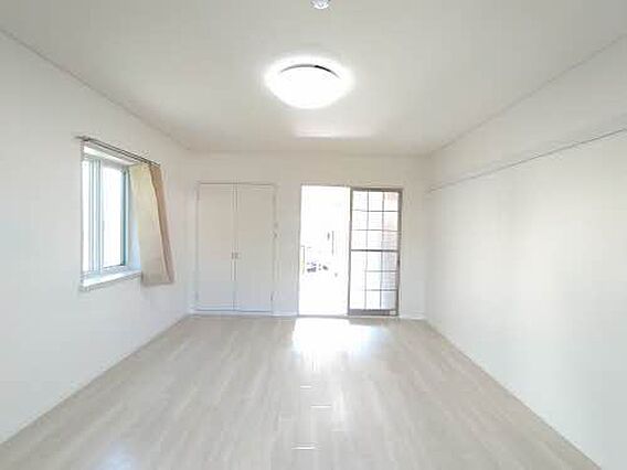 アーバンITO_内装_0