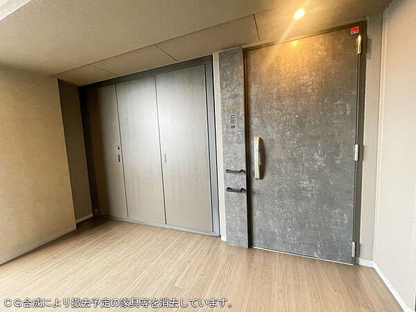 玄関を拡大表示