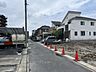 その他：前面道路含む土地写真