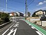 その他：前面道路含む外観