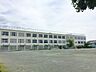 周辺：向山小学校 610m