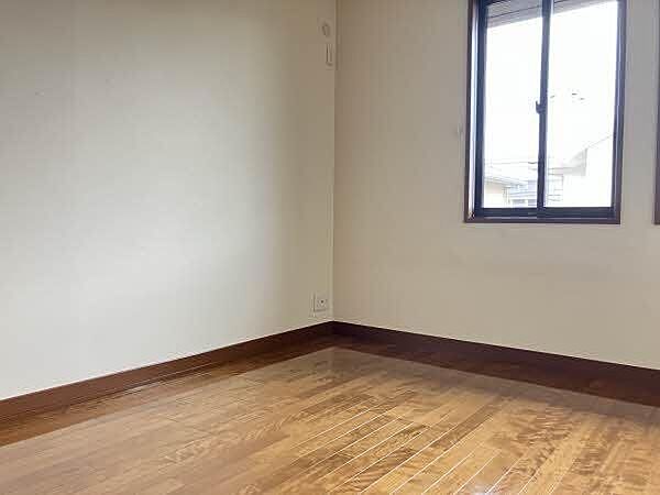 洋室を拡大表示