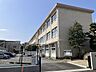 周辺：福岡市立警固中学校 1800m