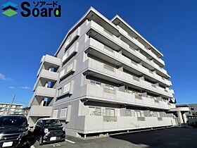 三恵レジデンスI  ｜ 群馬県高崎市小八木町（賃貸マンション2LDK・6階・58.51㎡） その1