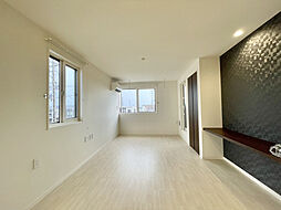 クリア高井　S棟 202号室 2階1SLDKのリビング/ダイニング