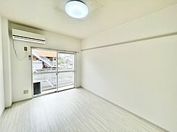 ジョイフル貝沢　2号棟 1階1Kのリビング/ダイニング