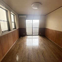 アイクス 2階1Kのリビング/ダイニング