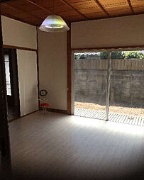 栄谷戸建 7DKのリビング/ダイニング