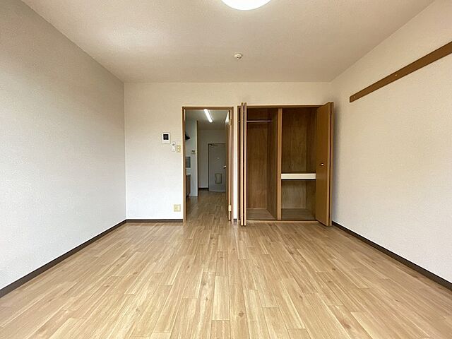 寝室