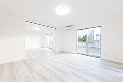 ステイシア 101号室 1階1LDKのリビング/ダイニング