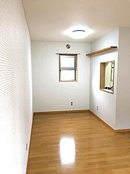 フォーレス六番館 103号室 1階1SLDKのリビング/ダイニング