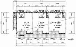 リフィール 2階/102号室