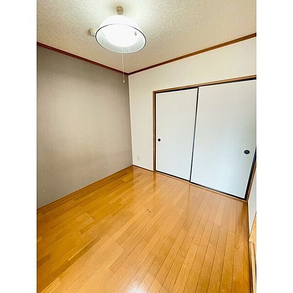 apartment 群馬県伊勢崎市宮前町1550-6
宮前町の賃貸情報を見る
物件地図