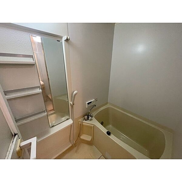 apartment 群馬県伊勢崎市波志江町4431-4
波志江町の賃貸情報を見る
物件地図