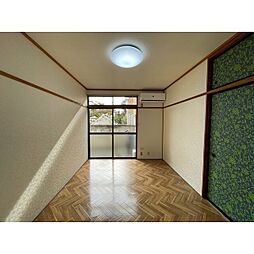 パールハイツ 102 1階1Kのリビング/ダイニング