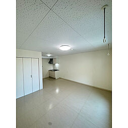 Ｆｉｏｒｅ棟高 103 1階ワンルームのリビング/ダイニング