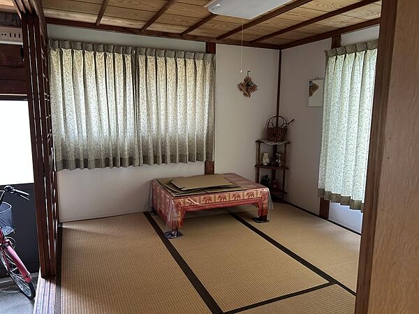 室内