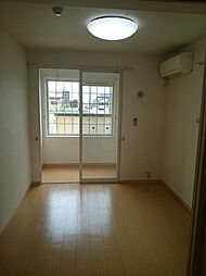 ポライトリ−　ＫI 101 1階2DKのリビング/ダイニング