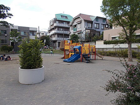 下赤塚公園(707m)
