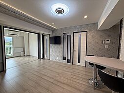 分譲緑苑ビル 8階3LDKのリビング/ダイニング