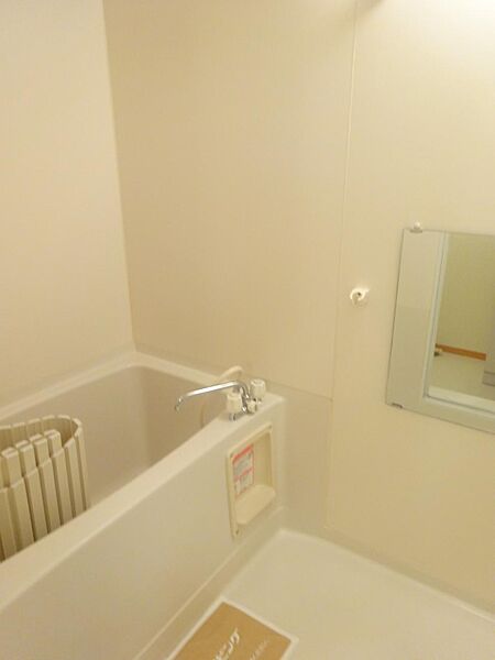 画像6:浴室(同タイプ）