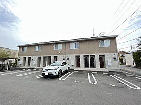 メゾンソレイユ・カトル 202 ｜ 青森県八戸市類家3丁目（賃貸アパート1LDK・2階・38.77㎡） その1