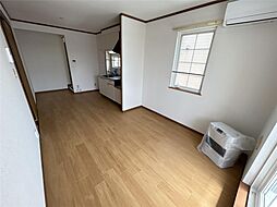 シャンホール　Ｂ 201 2階2DKのリビング/ダイニング