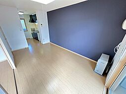 ボン・ショコラ 205 2階1LDKのリビング/ダイニング