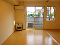 メゾンソレイユ・カトル 102 1階1LDKのリビング/ダイニング