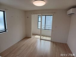 フォルネ 201 1階1LDKのリビング/ダイニング