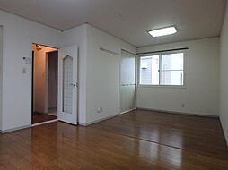 セジュール泉山 101 1階ワンルームのリビング/ダイニング