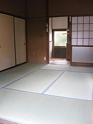 室岡貸住宅（和・和） 1階2Kの室内